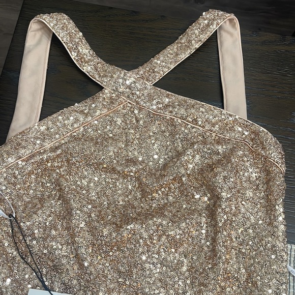 Tadashi Shoji's Gold Sequined Sleeveless Gown NWT Large - Picture 8 of 8